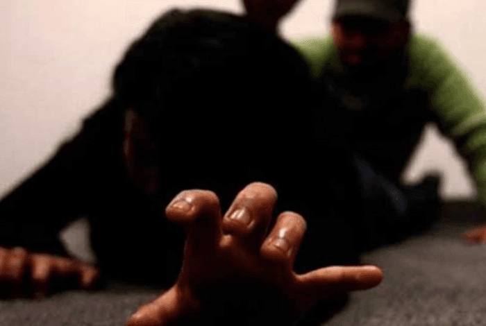 Violan a estudiante en el Cobat de Teolocholco; directora y Darwin le dan la espalda 