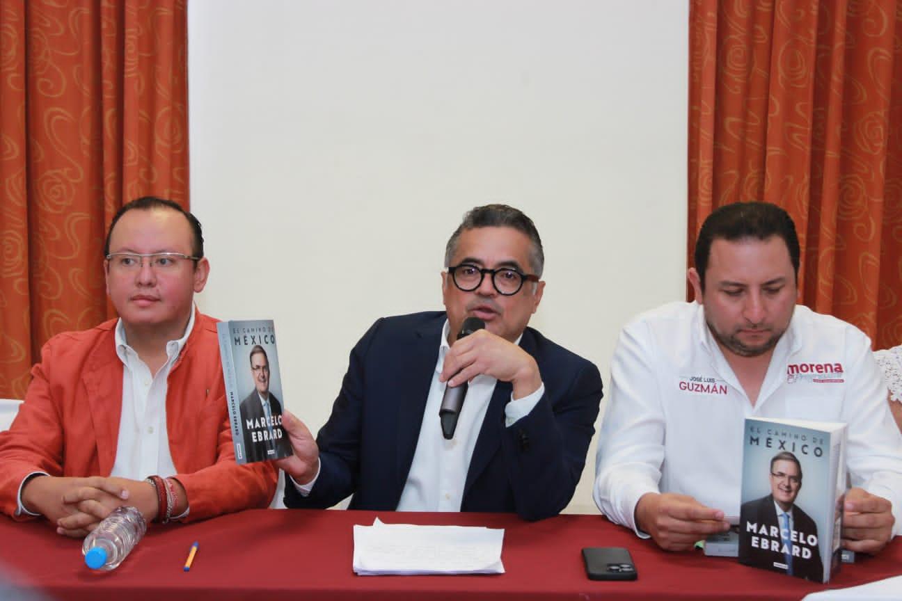 Presentan en Tlaxcala el libro “El camino de México” escrito por Marcelo Ebrard