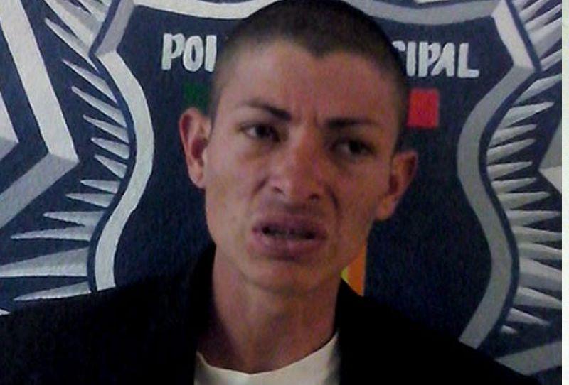 Captura policía capitalina a presunto asaltante de casa habitación en San Gabriel Cuauhtla 