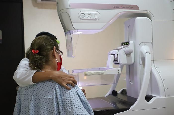 El viernes se realizarán mastografías en Papalotla 