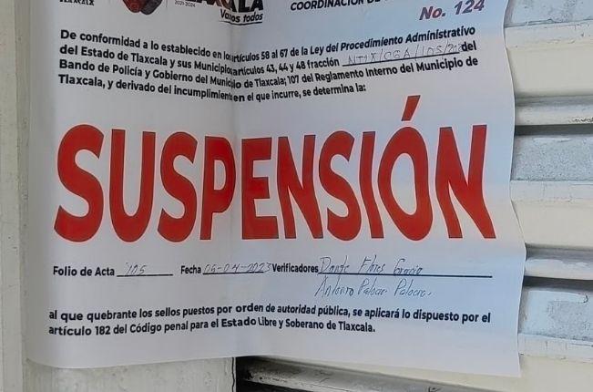 Estudiantes de la UATx se quedan sin la hora feliz; clausuran antros 