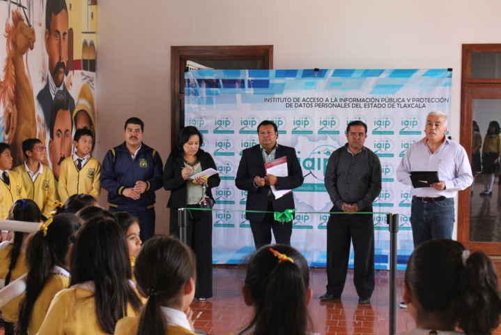 El IAIP Tlaxcala llevó su exposición itinerante a Calpulalpan  