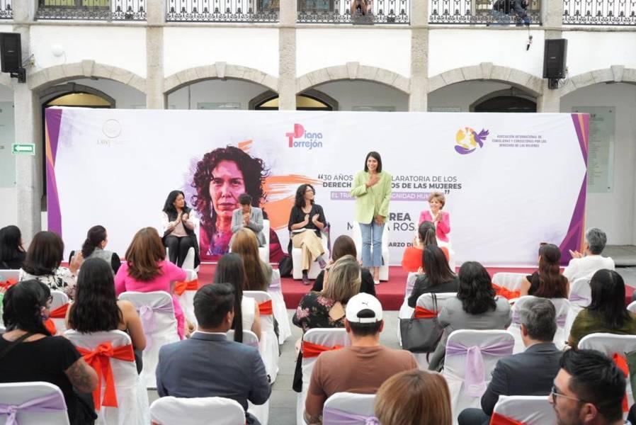 Conmemora Diana Torrejón, 30 años de la declaratoria de los derechos humanos de las mujeres  