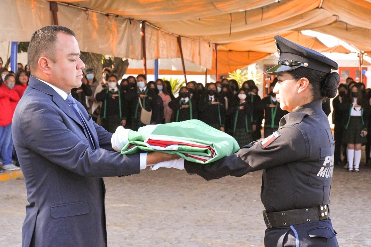 Ningún poder ni fuerza política es dueño de la bandera de la legalidad: Ángelo Gutiérrez