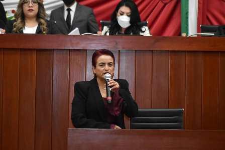 Guillermina Loaiza felicita a las niñas y a los niños de Tlaxcala