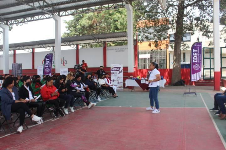 Asisten más de 130 participantes a “Mujeres Guerreras” en Cuapiaxtla
