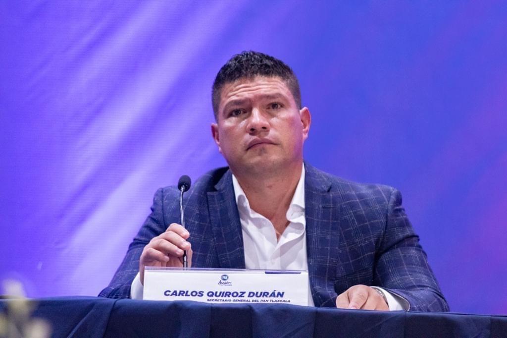 Piden cárcel para el alcalde de Cuapiaxtla por golpear y encañonar a tres policías