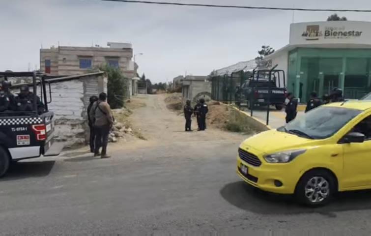Cerca del banco de Bienestar en Tetlanohcan almacenaban madera ilegal 