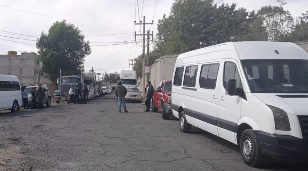 Transportista exigen publicación del reglamento de grúas para frenar abusos