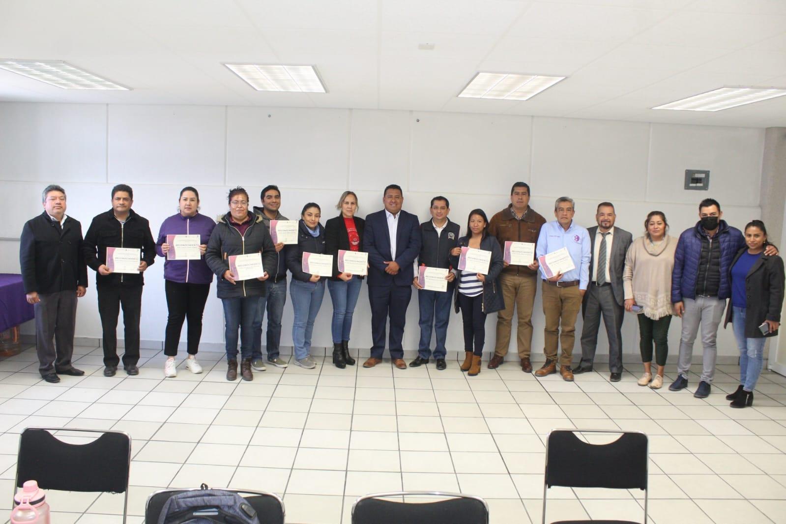 Imparten curso “Modelo Talento Emprendedor” a docentes del ITST 