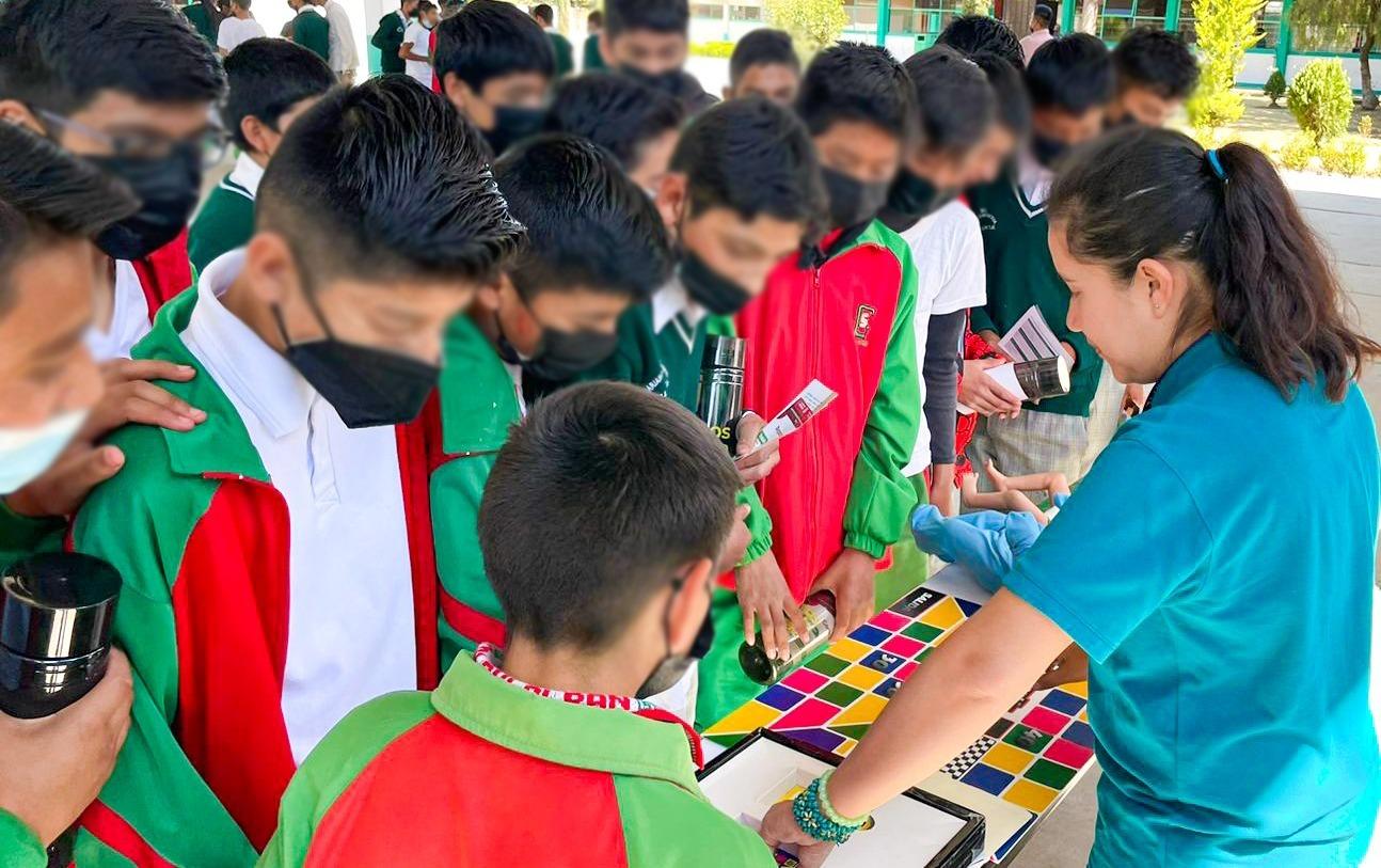 Realiza ITJ ferias educativas y talleres en secundarias y bachilleratos del estado