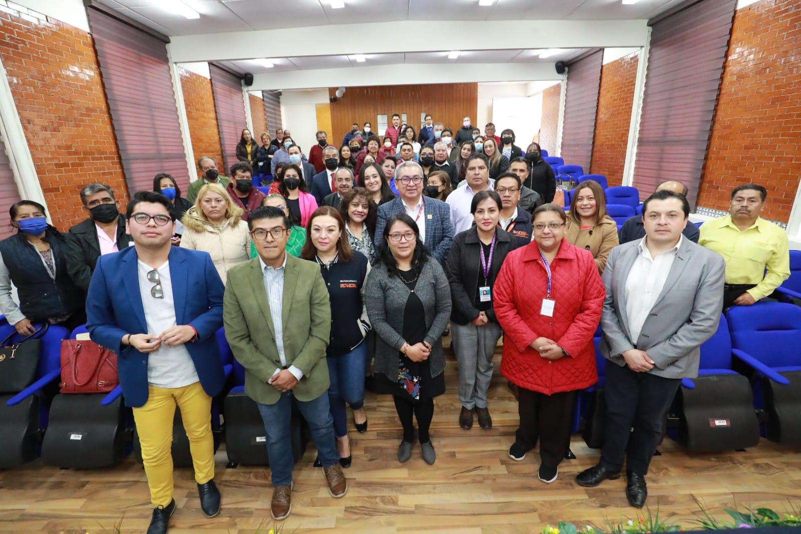 Clausuran SEPE-USET jornada de capacitación de comisiones mixtas de escalafón y carrera administrativa