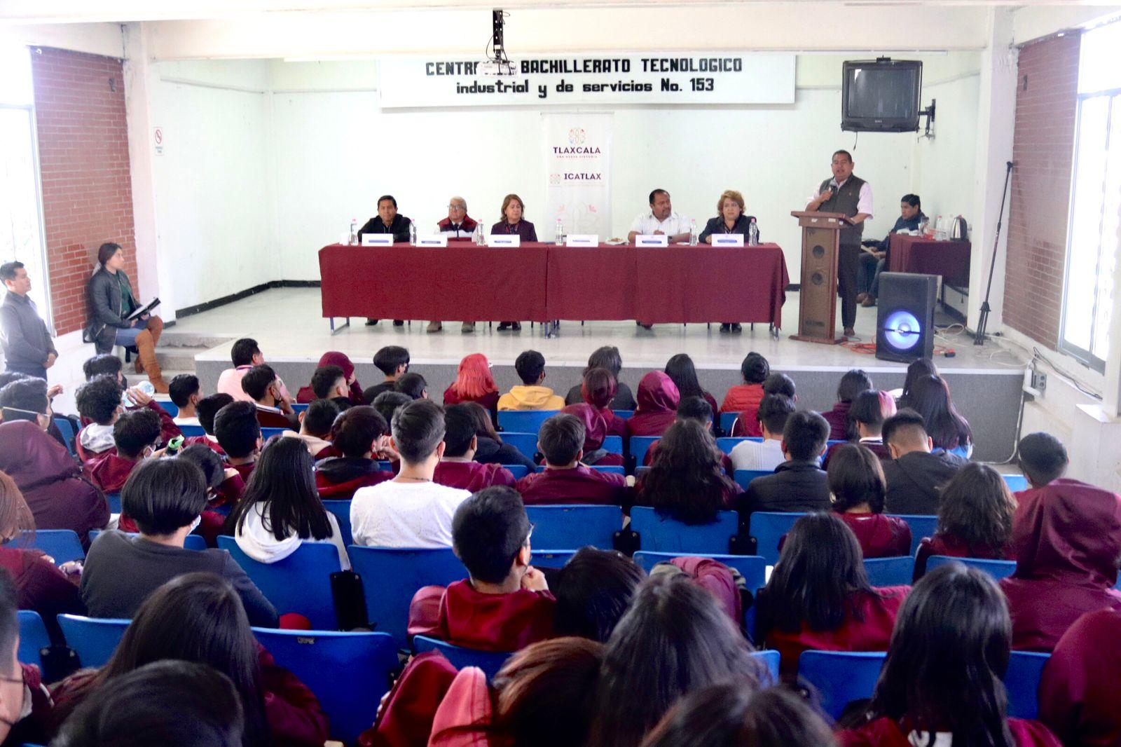 Recibirán cursos de capacitación alumnos de bachillerato: ICATLAX