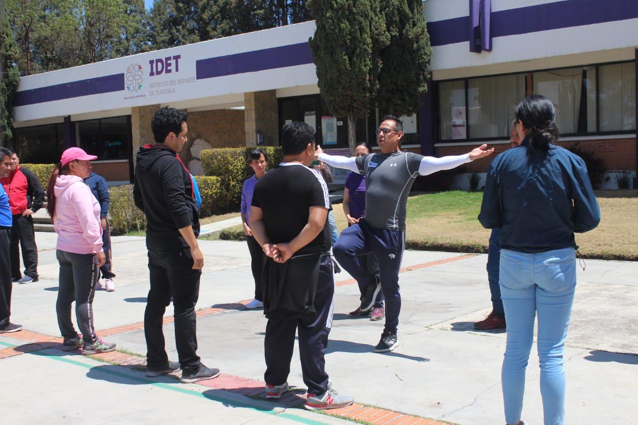 Capacitó IDET a entrenadores deportivos