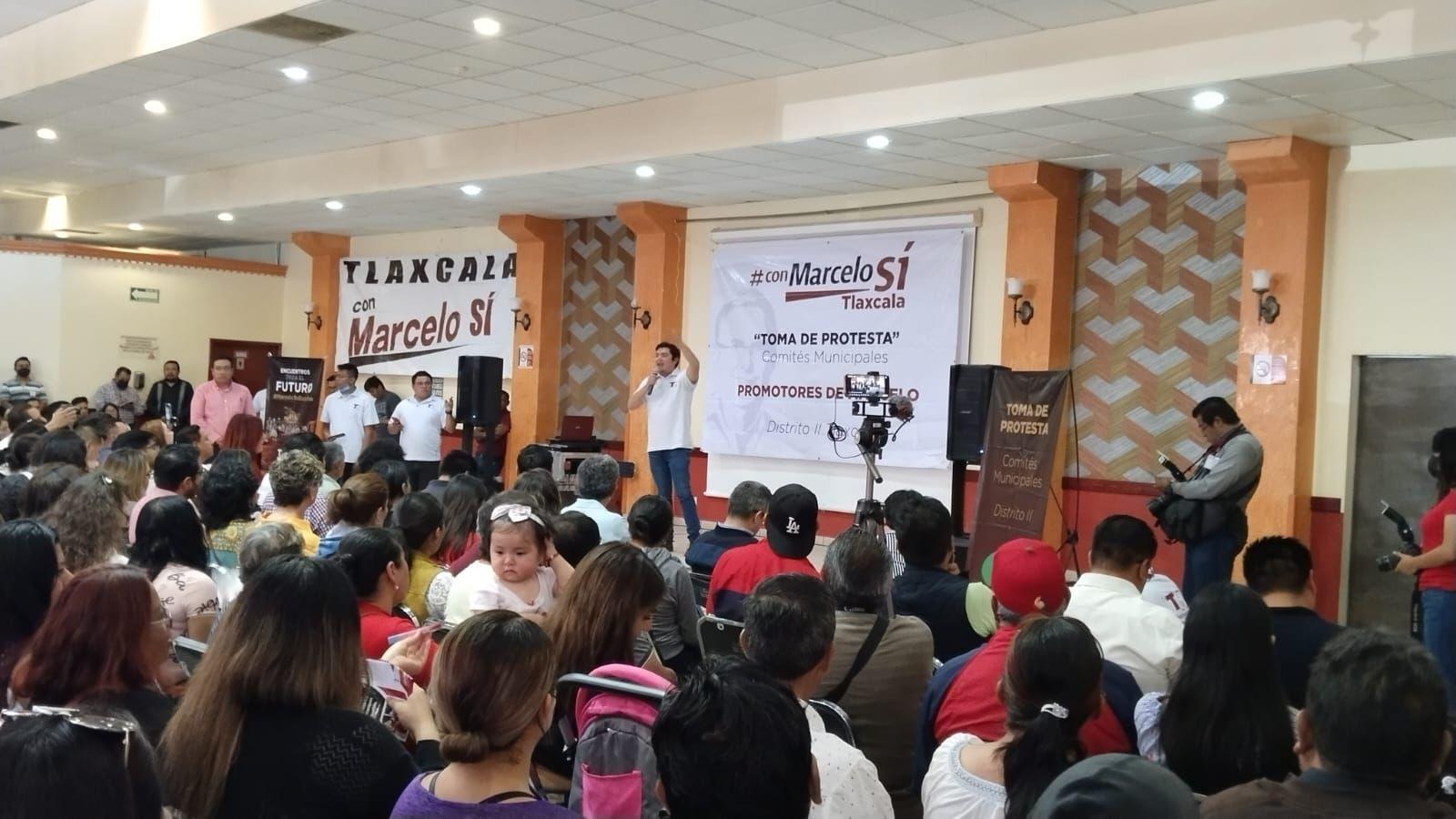 Aglutina Ebrard a casi mil gentes en la capital tlaxcalteca 