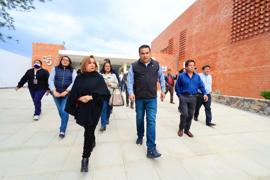 Presentó Gobernadora Lorena Cuéllar instalaciones del C5I a presidentes municipales