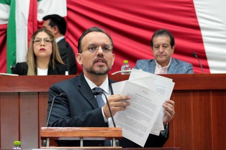 Urgente investigar presuntos actos de corrupción en la procuraduría  del Medio Ambiente: Cambrón