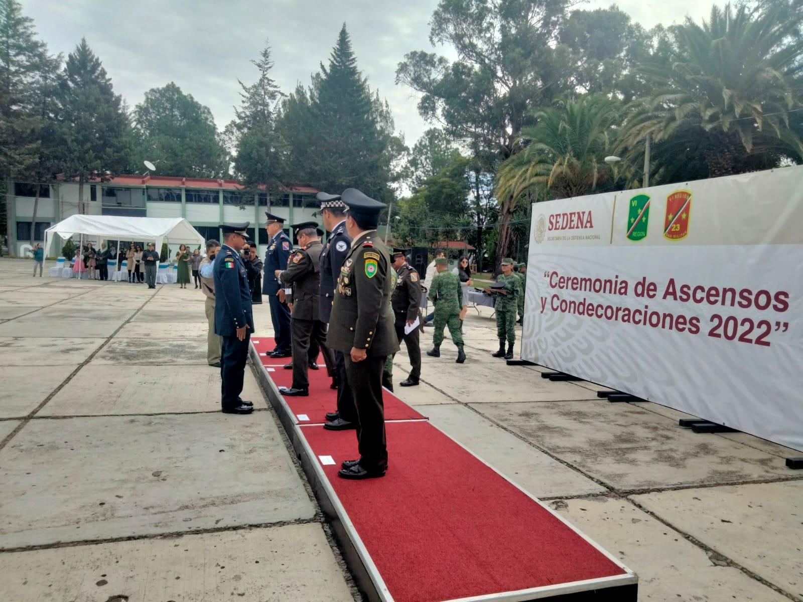 Realizan ceremonia de ascensos en la Zona Militar 