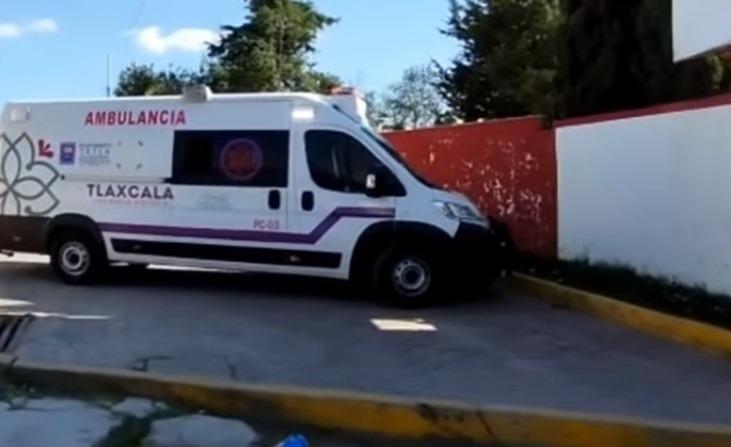 Se intoxican alumnos de Xaloztoc por supuesto consumo de alcohol adulterado 