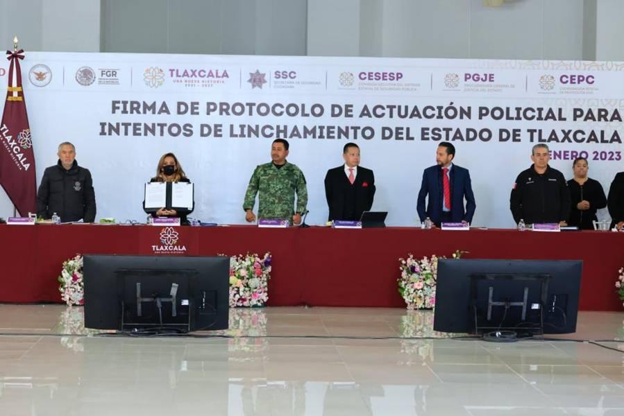 Firma gobierno del estado y municipios protocolo de actuación policial para intentos de linchamiento