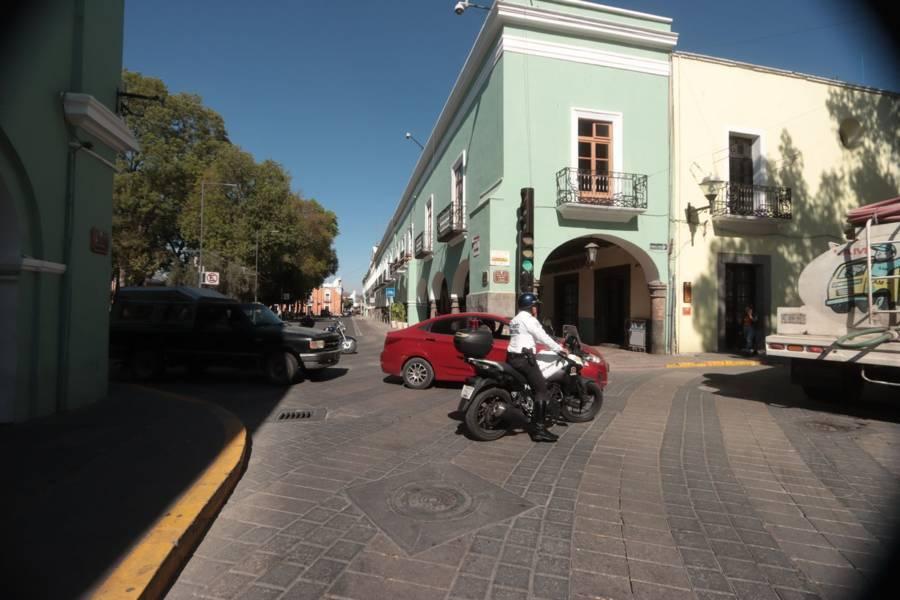 Trabajadores pensionados y jubilados se manifiestan en la capital del estado 