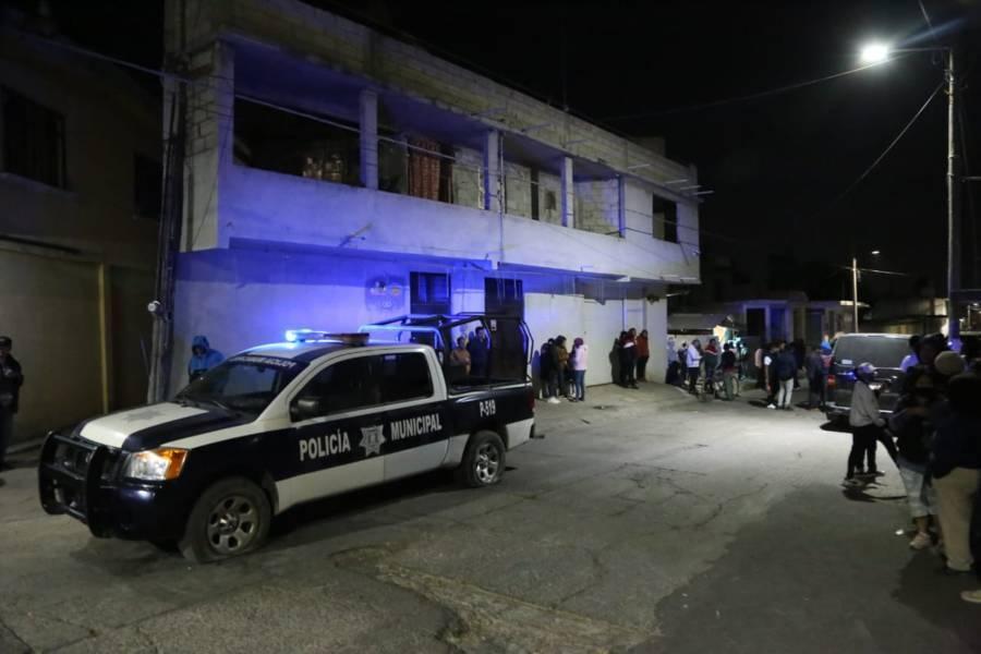 Tensa calma en Ixcotla tras detención de ladrones de neumáticos; pobladores retienen patrulla municipal