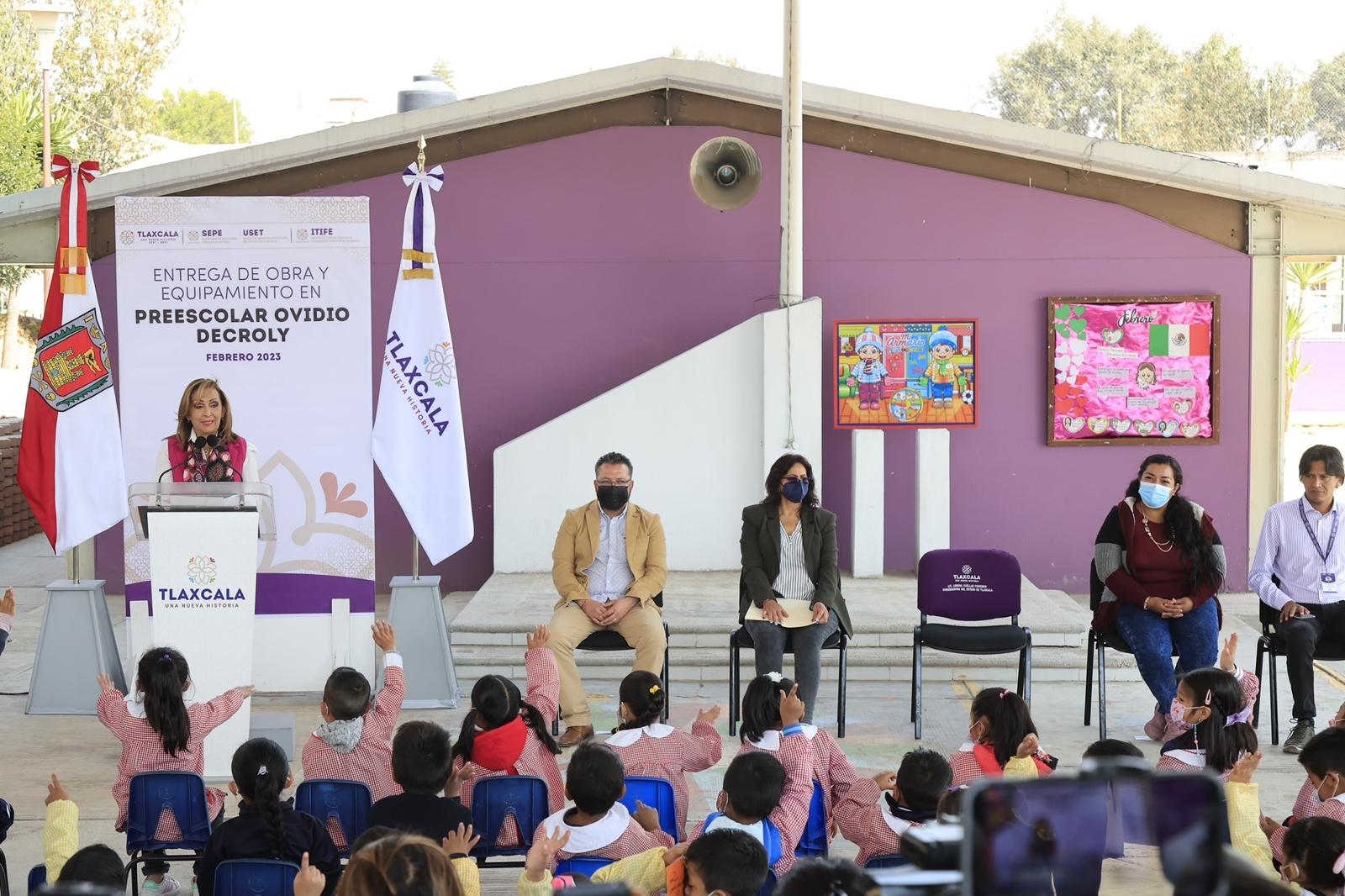 Gobernadora entregó obras educativas de nivel preescolar en San Pablo del Monte