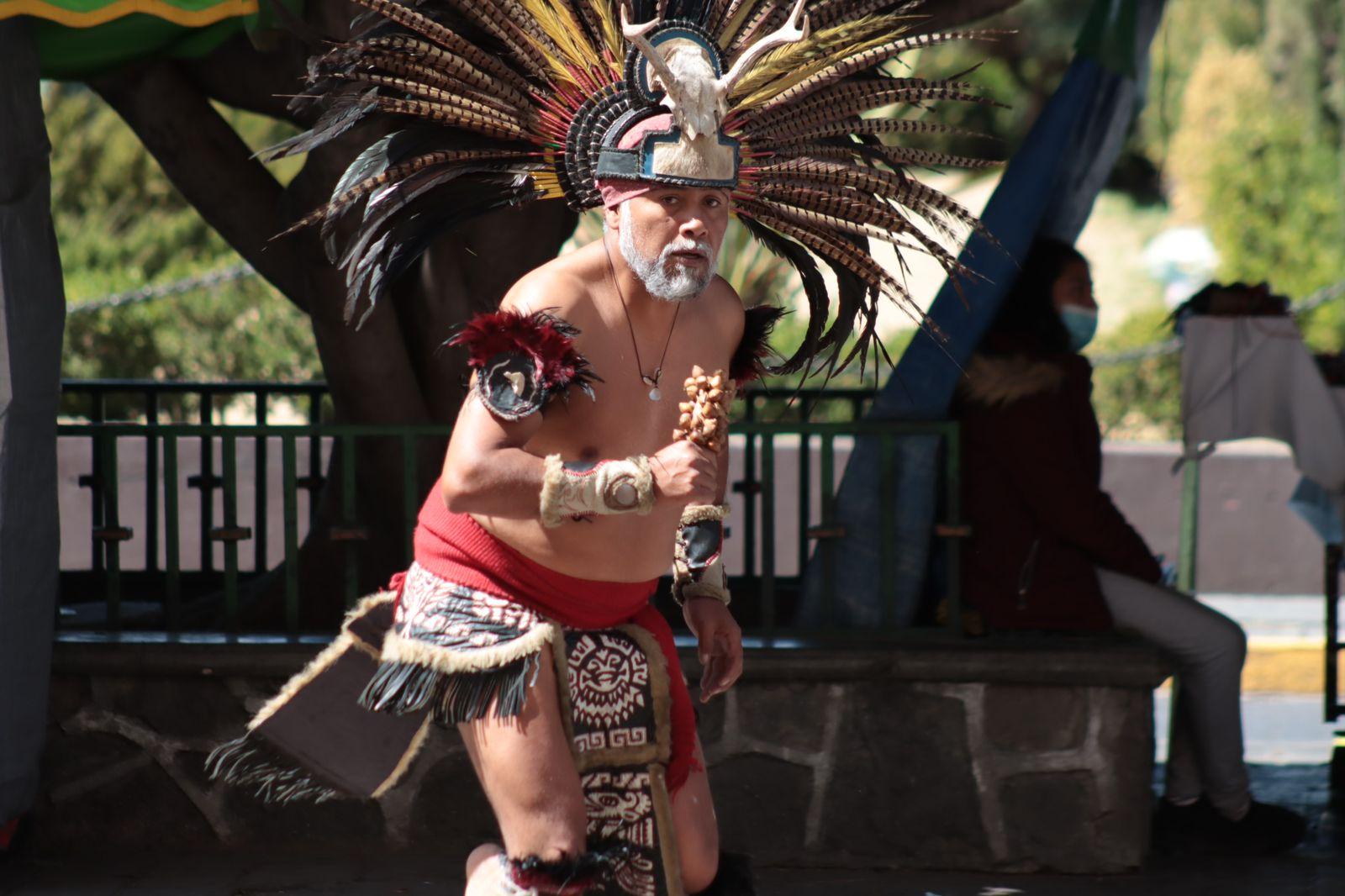 Danzantes prehispánicas en el templo de San José 