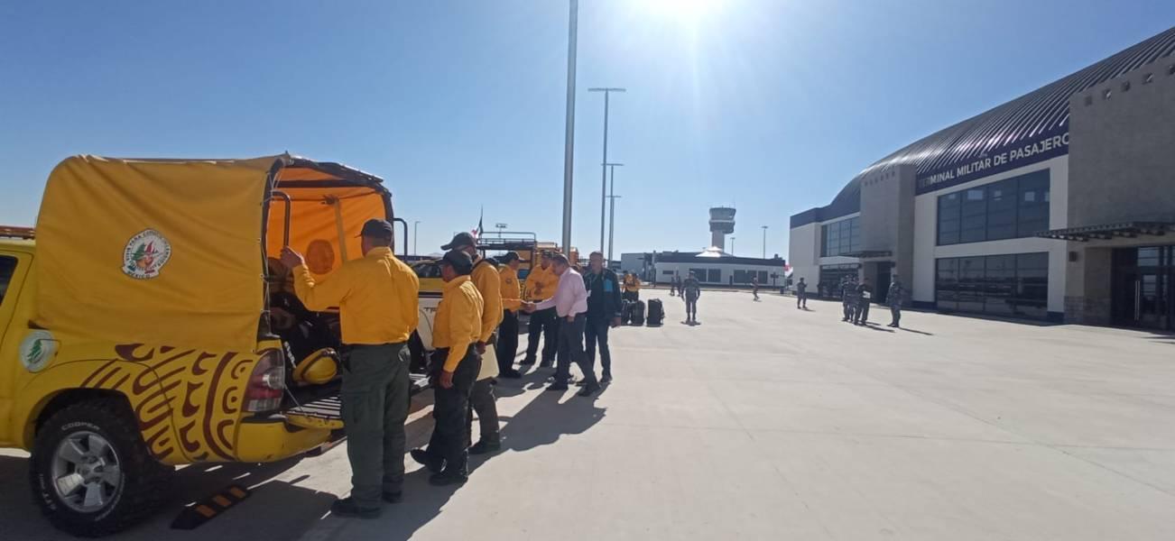 Brigada corta-fuego de Tlaxcala se une a combatientes de incendios en Chile