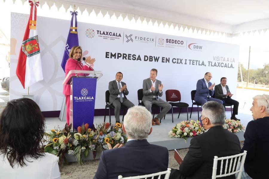 Visitó Gobernadora Lorena Cuéllar empresa DBW en CIX I de Tetla 