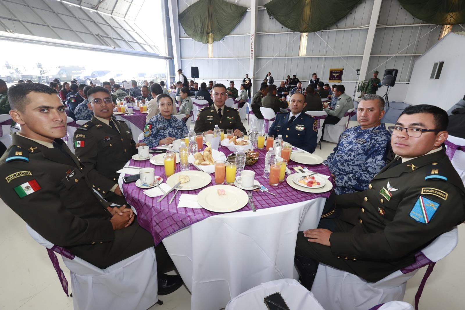 Gobierno del estado participó en el CVIII Aniversario de la creación de la fuerza aérea mexicana