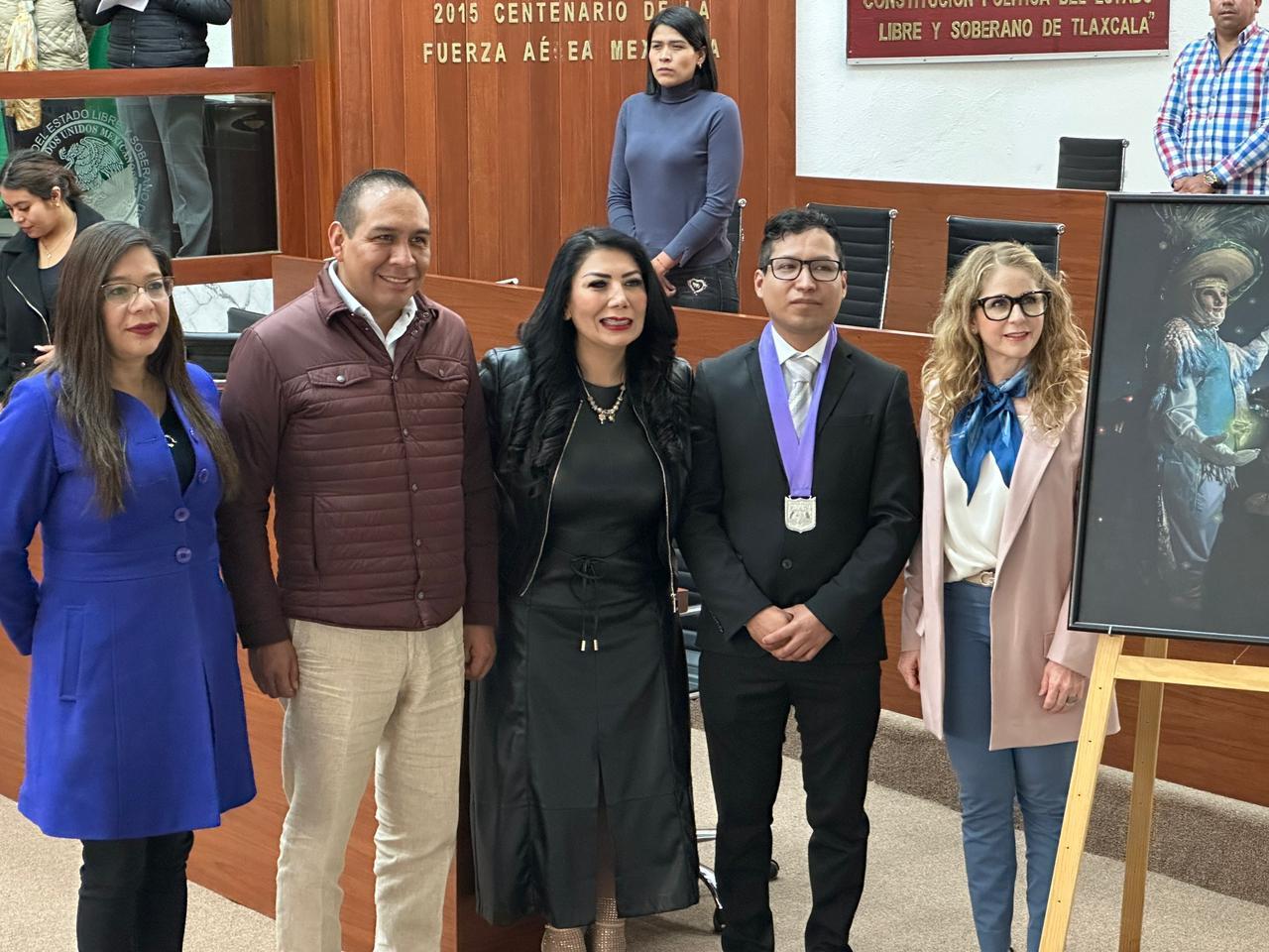 Entrega de la "Presea al Arte Maestro Desiderio Hernández Xochitiotzin 2023"