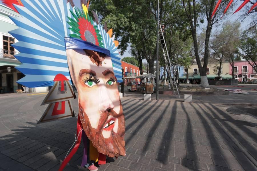 Alistan avenida Independencia con adornos para el carnaval de Tlaxcala  