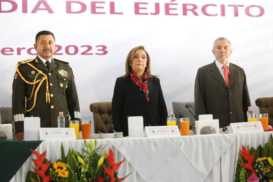 Celebran el Día del Ejército Mexicano en Tlaxcala 