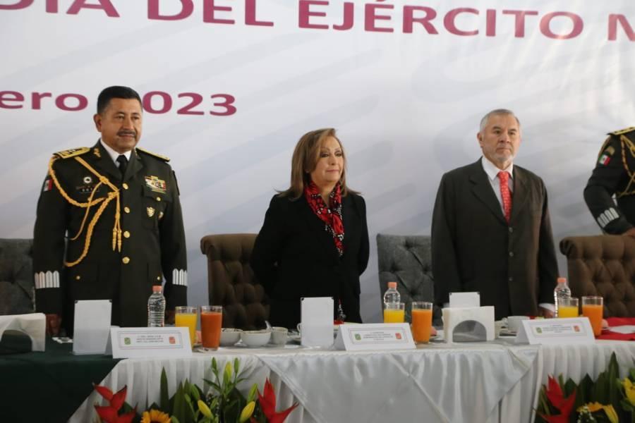 Celebran el Día del Ejército Mexicano en Tlaxcala 