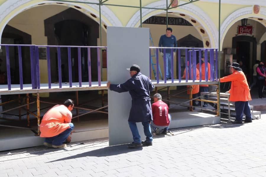 Tránsito pesado por la instalación de templete para carnaval en la capital