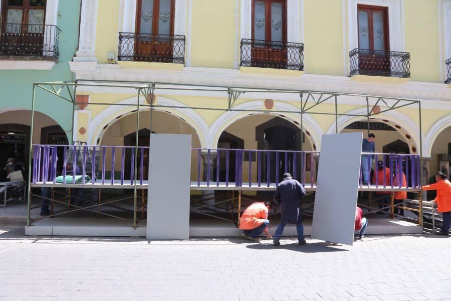 Tránsito pesado por la instalación de templete para carnaval en la capital