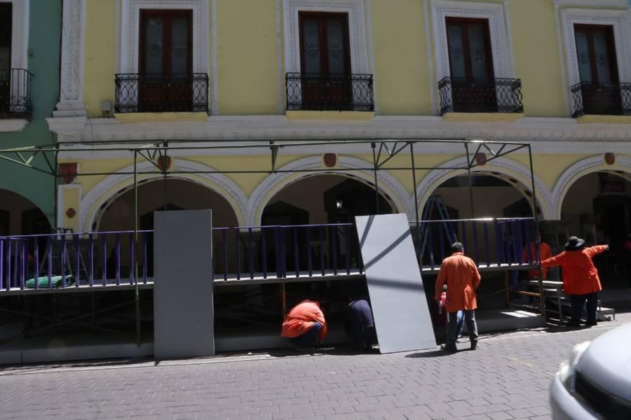 Tránsito pesado por la instalación de templete para carnaval en la capital