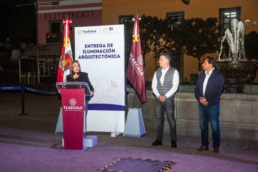 Inauguró Gobernadora obras de iluminación en la capital del estado