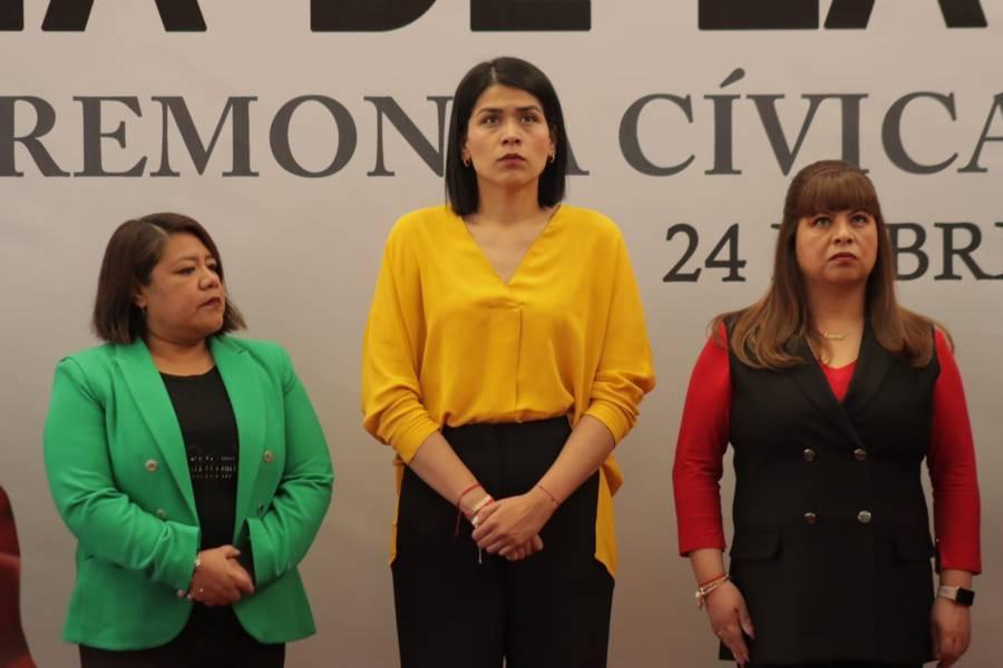 Ceremonia cívica conmemorativa del Día de la Bandera en el Congreso del Estado 