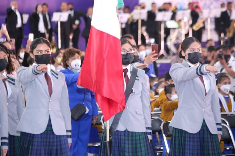 Celebran el Día de la Bandera en Tlaxcala