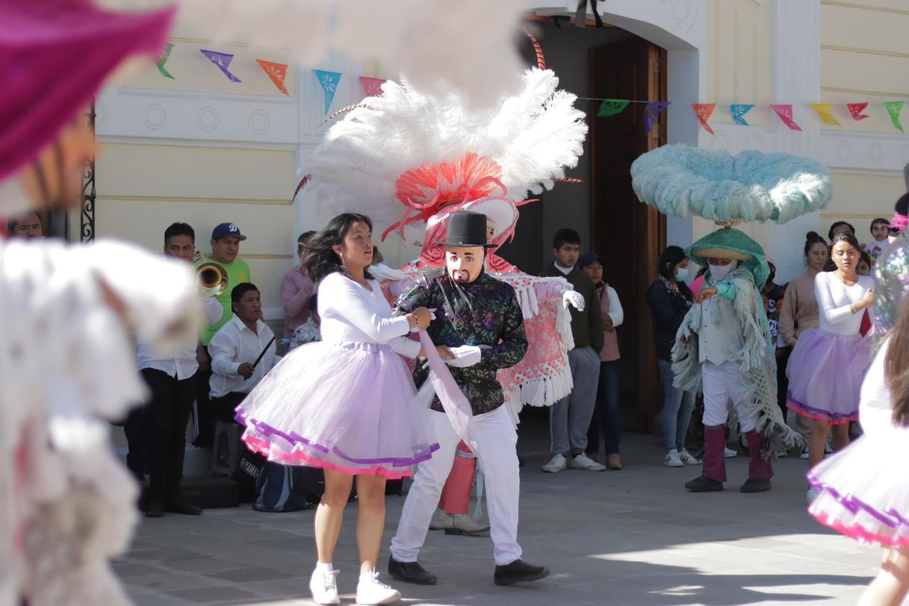 Se realiza con éxito el remate de Carnaval en el centro histórico 