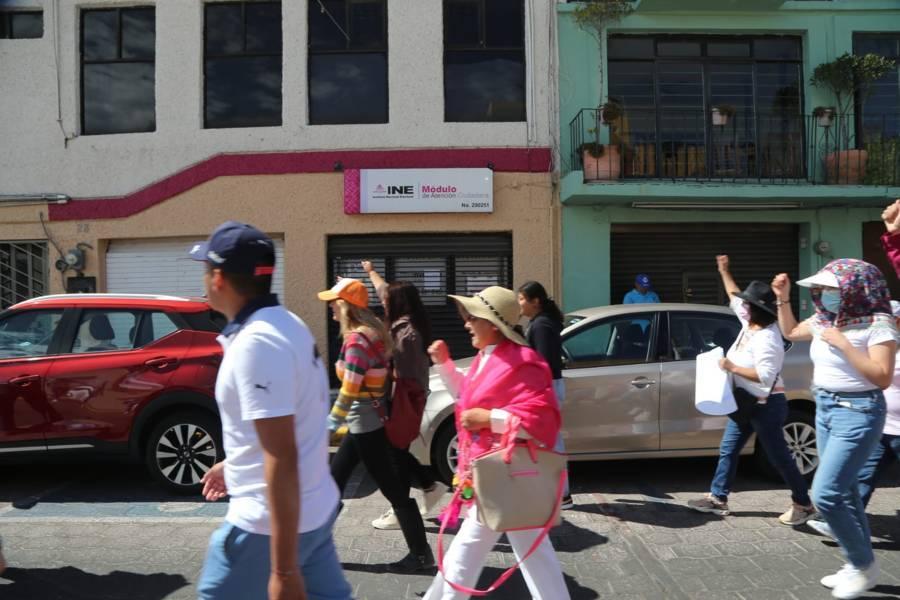 Marchan para defender al INE en Tlaxcala 