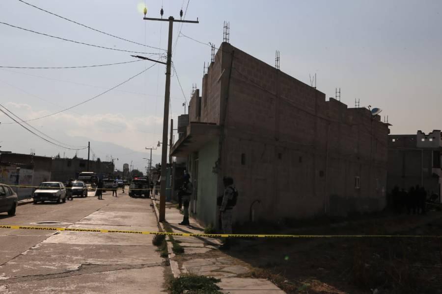 Aseguran vehículo Jetta involucrado en casa con armamento en Tepetitla