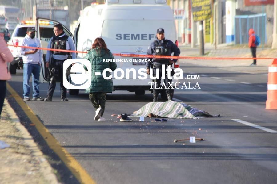 Muere adulto mayor atropellado por un ATAH