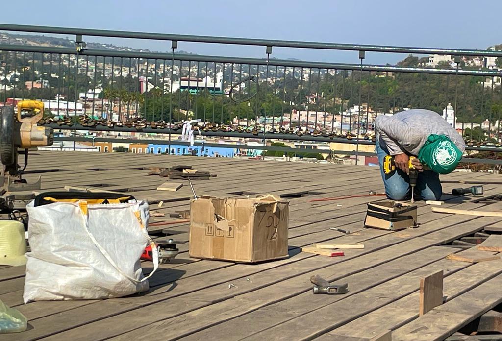 Rehabilitan mirador de las “Escalinatas de los Héroes”