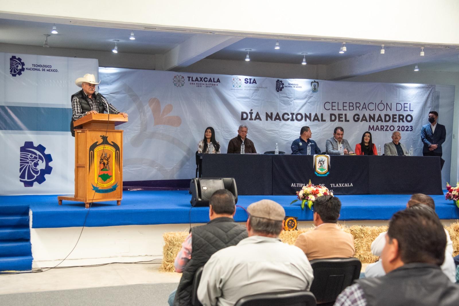 Gobierno del estado trabaja con ganaderos para que la entidad sea más productiva: SIA