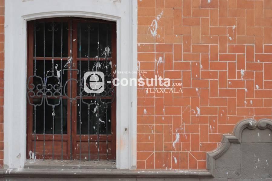Así luce el Palacio de Gobierno de Tlaxcala un día después del 8M 