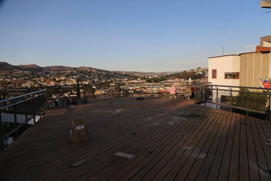 A punto de terminar trabajos de remodelación en mirador de las Escalinatas 