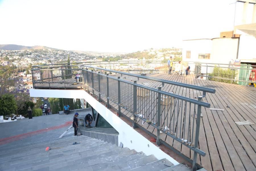 A punto de terminar trabajos de remodelación en mirador de las Escalinatas 